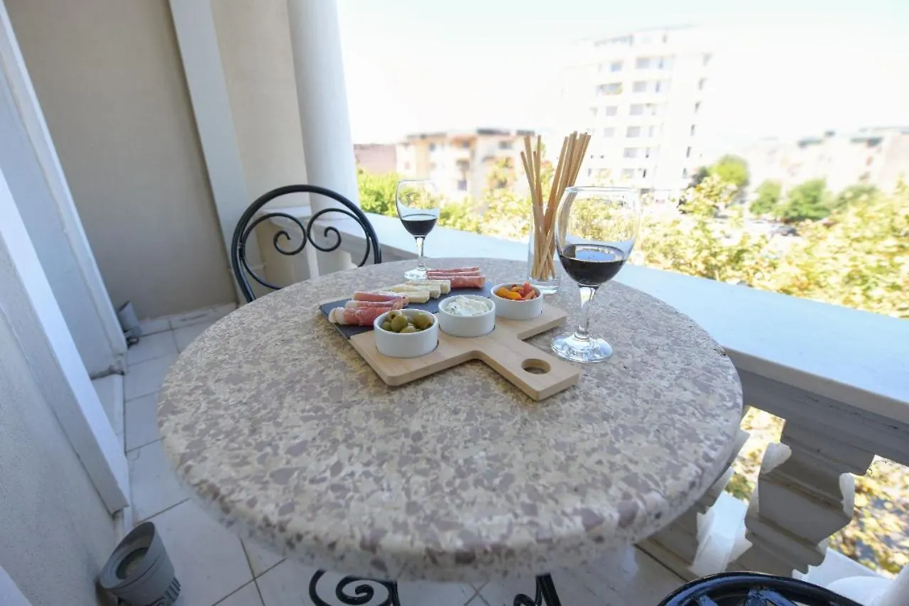 شقة شكودر Darling'S Place Apart. & Terrace